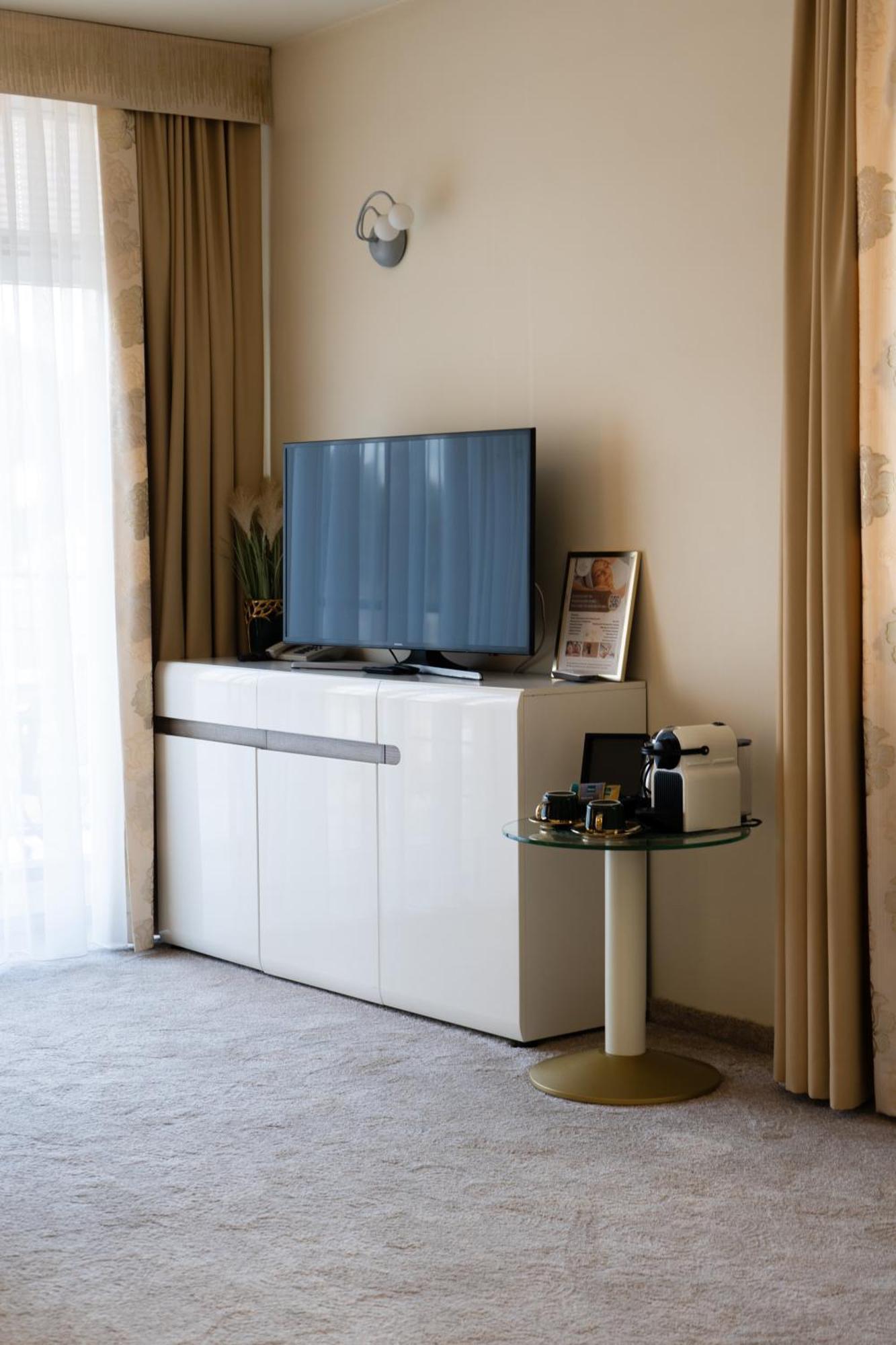 Hotel Court Wellness&Spa Kędzierzyn-Koźle Eksteriør billede